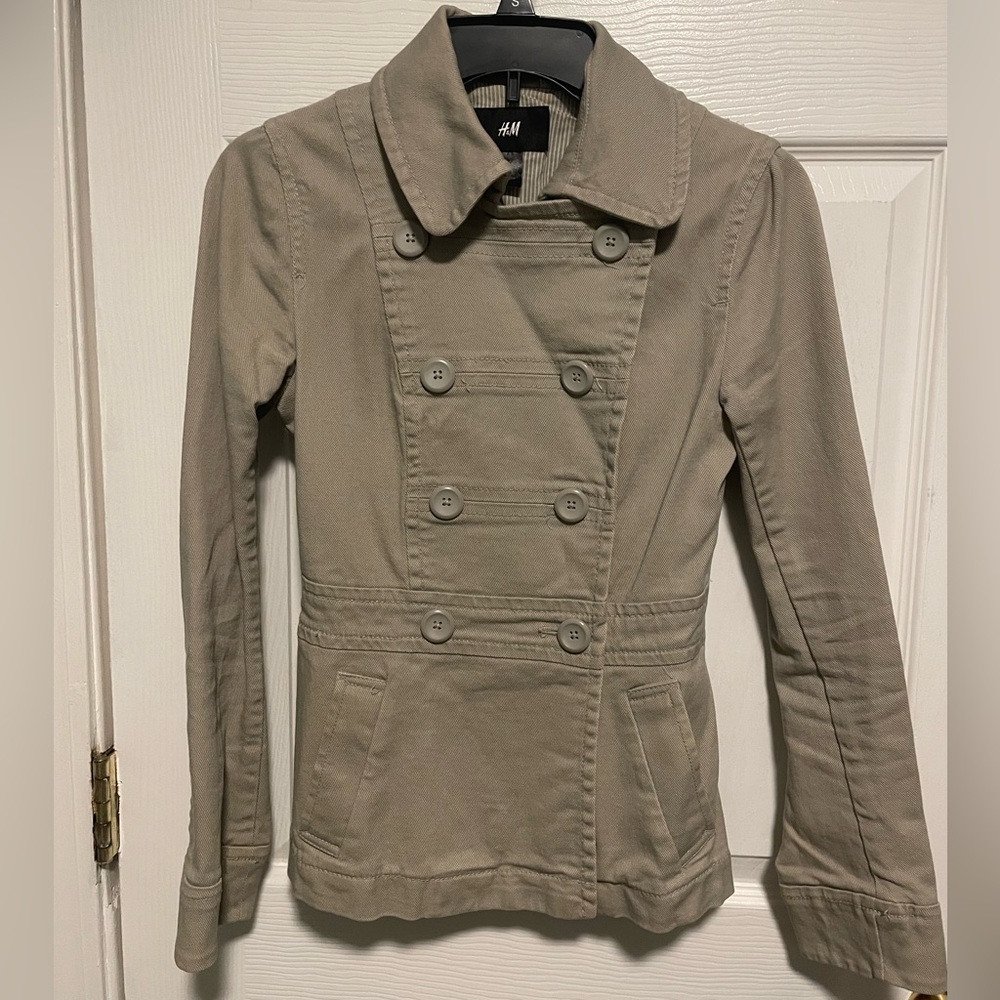 H&M Jacket - Picture 2 of 4
